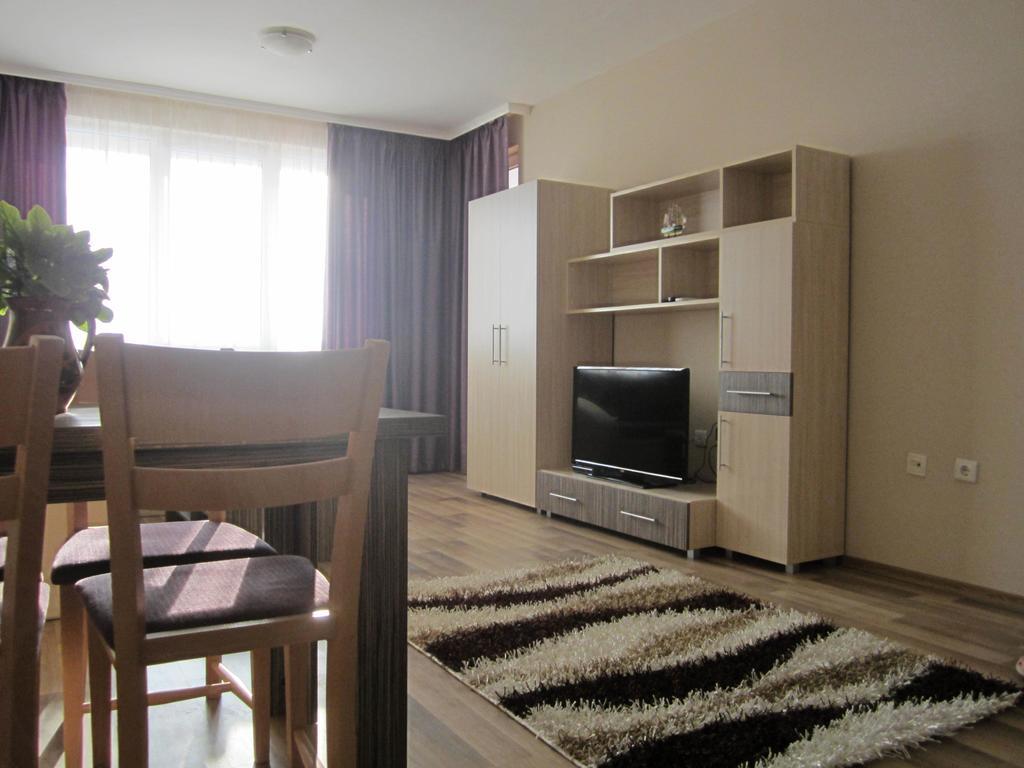Sozopoli Hills Apartments Room photo