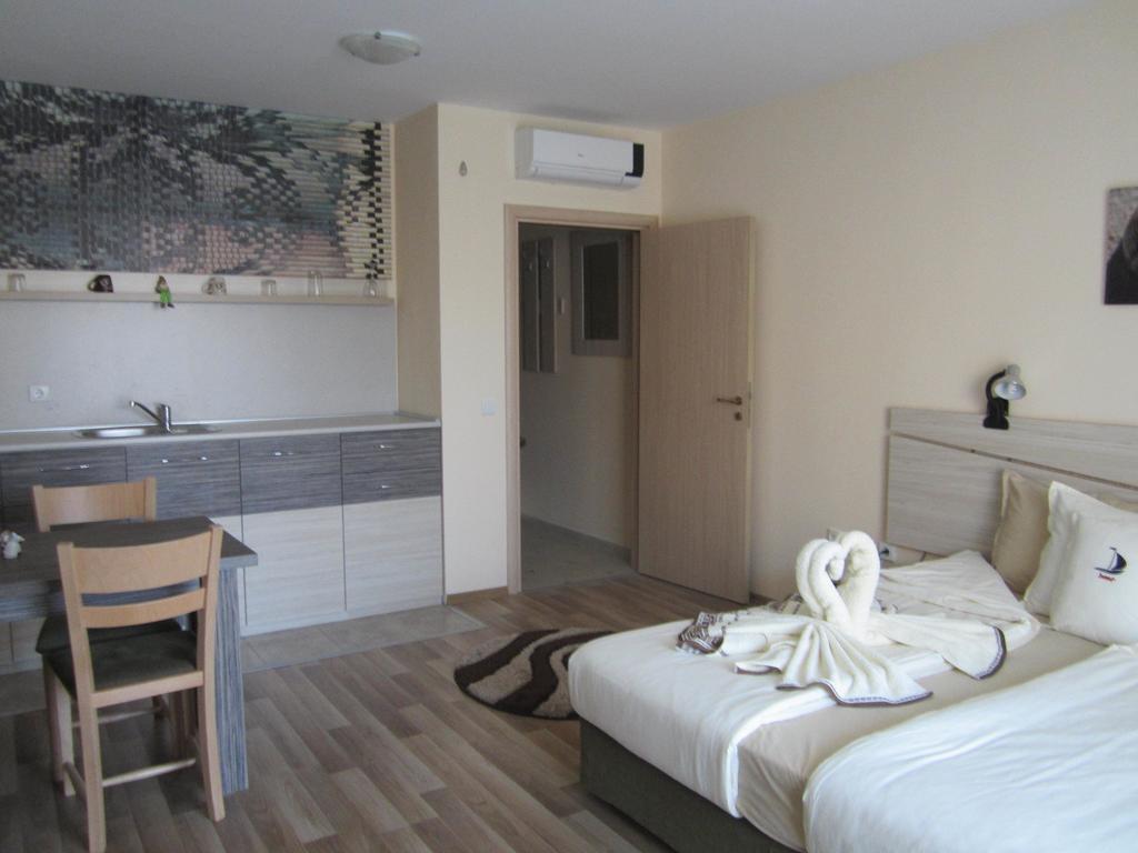 Sozopoli Hills Apartments Room photo
